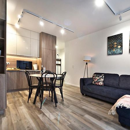 Goclaw P&O Serviced Apartments Βαρσοβία Εξωτερικό φωτογραφία