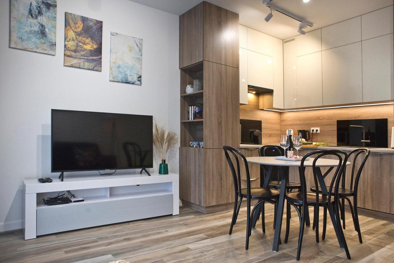 Goclaw P&O Serviced Apartments Βαρσοβία Εξωτερικό φωτογραφία