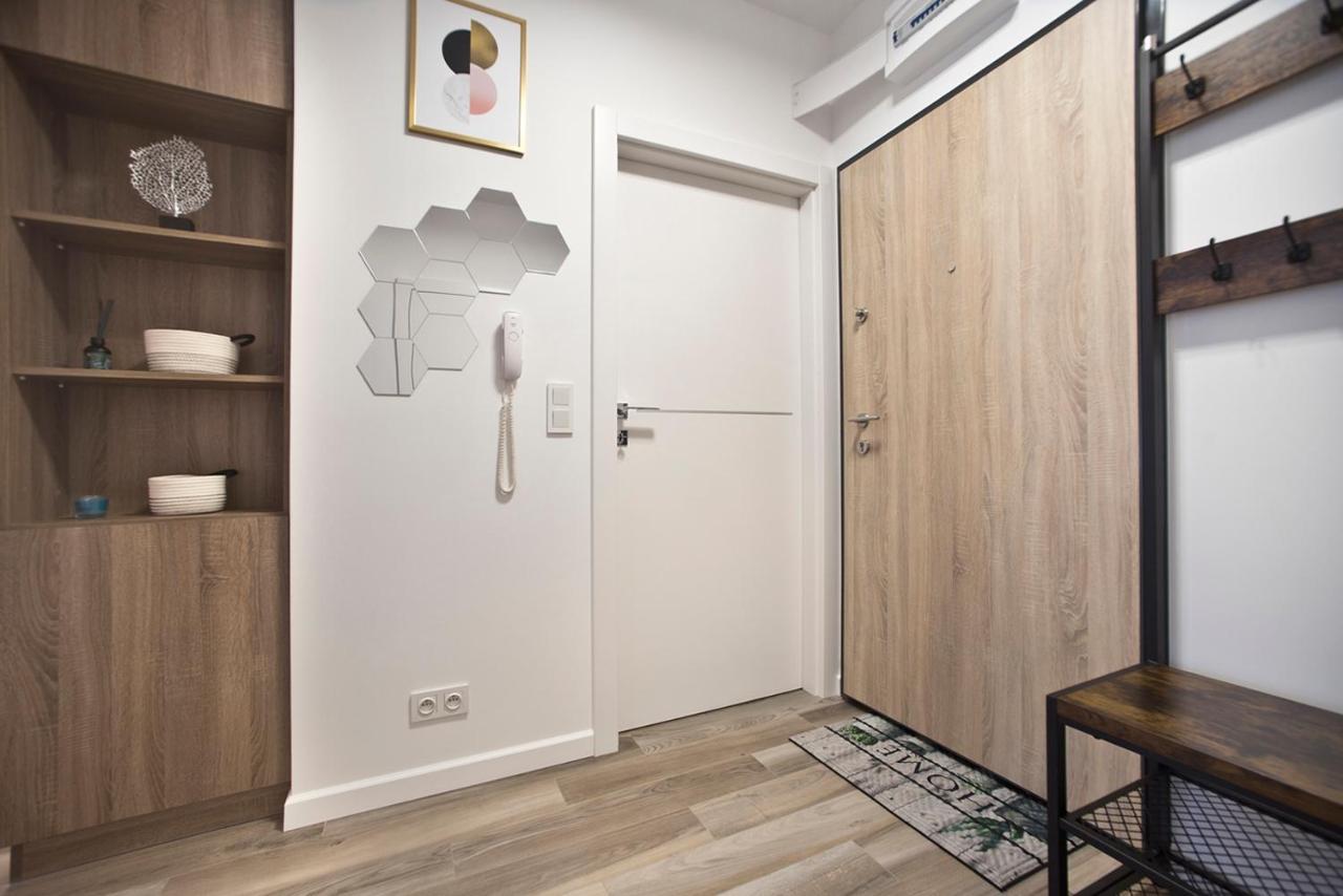 Goclaw P&O Serviced Apartments Βαρσοβία Εξωτερικό φωτογραφία